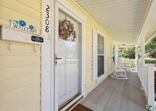 Property at 2308 Dartmore St, Brownwood, TX 76801, 3 beds, 2 baths