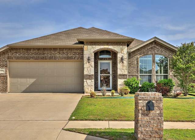 Property at 8908 Sunset Ct, White Settlement, TX 76108, 4 beds, 2 baths