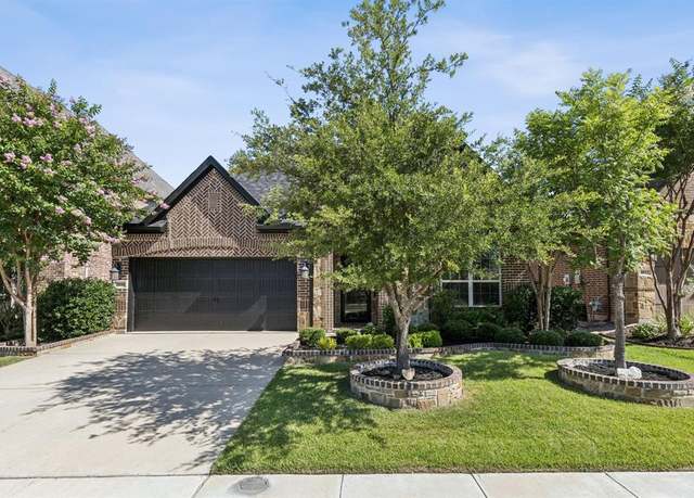 Property at 1856 Halifax St, Roanoke, TX 76262, 3 beds, 2 baths