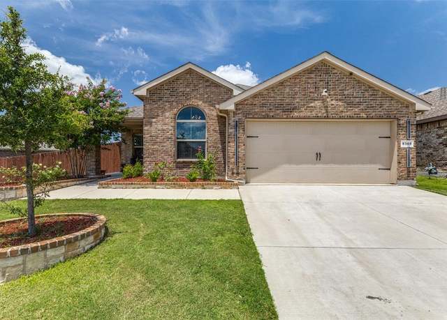Property at 8305 Artesian Springs Dr, Fort Worth, TX 76131, 4 beds, 2 baths