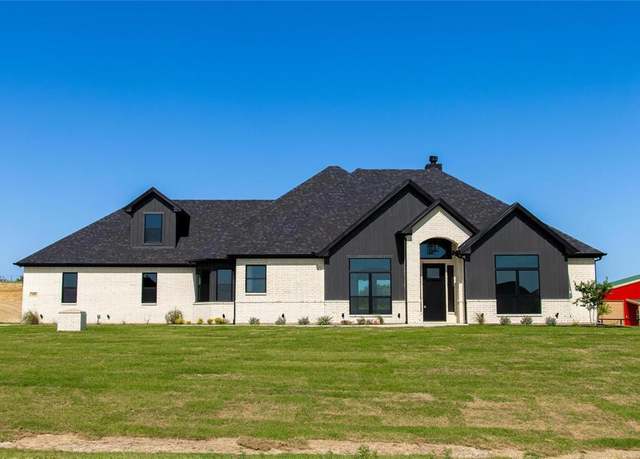 Property at 145 Quail Ridge Ct, Decatur, TX 76234, 4 beds, 2.5 baths
