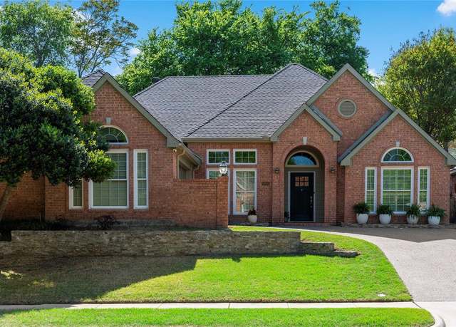 Property at 5805 Firecrest Dr, Garland, TX 75044, 3 beds, 2.5 baths