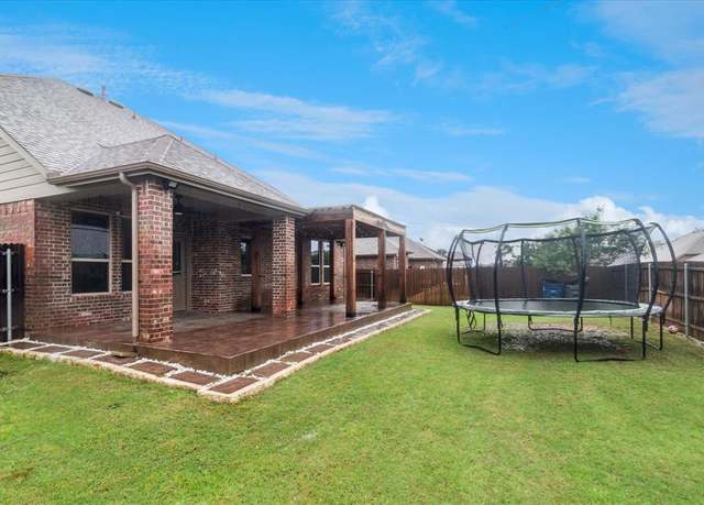 Property at 1706 Long Meadow Rd, Wylie, TX 75098, 4 beds, 3 baths