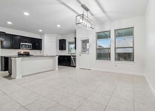Property at 1706 Long Meadow Rd, Wylie, TX 75098, 4 beds, 3 baths