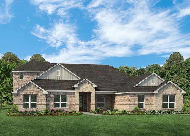 Property at 1049 Woodland Rd, Weatherford, TX 76088, 5 beds, 3.5 baths
