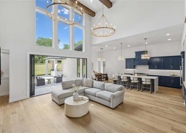 Property at 4120 Ridgecrest Dr, Flower Mound, TX 75022, 5 beds, 6 baths