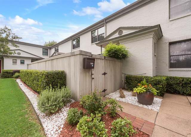 Property at 5010 Lahoma St, Dallas, TX 75235, 2 beds, 1.5 baths