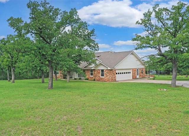 Property at 290 Berwick Rd, Jacksboro, TX 76458, 3 beds, 3.5 baths