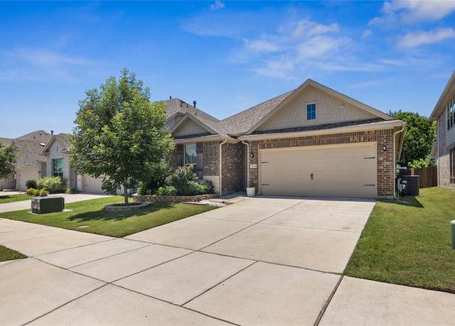 Property at 5649 Southern Fern Rd, Garland, TX 75043, 3 beds, 2 baths