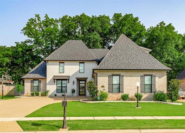 Property at 221 Conti Way, Bossier City, LA 71111, 4 beds, 3.5 baths