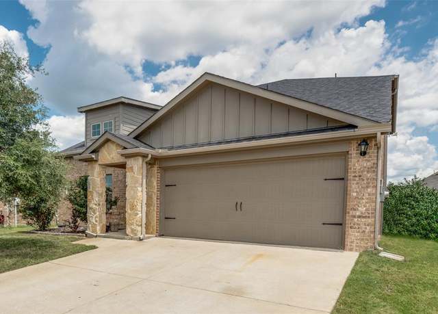 Property at 1124 Basswood Ln, Royse City, TX 75189, 4 beds, 2.5 baths