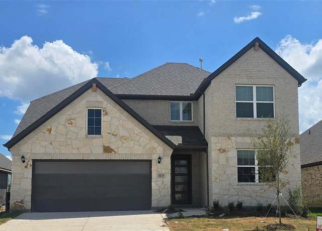 Property at 5036 Meadow Vista Ln, Fort Worth, TX 76036, 4 beds, 3 baths