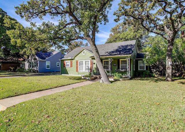 Property at 2309 Honeysuckle Ave, Fort Worth, TX 76111, 3 beds, 2 baths