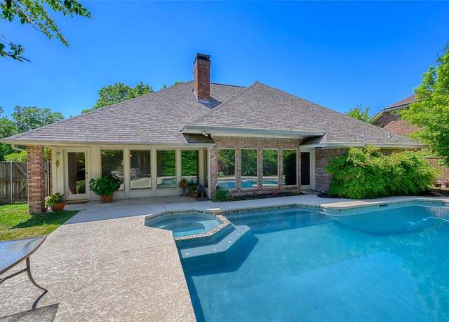 Property at 401 Cove Cir, Mckinney, TX 75071, 3 beds, 2.5 baths