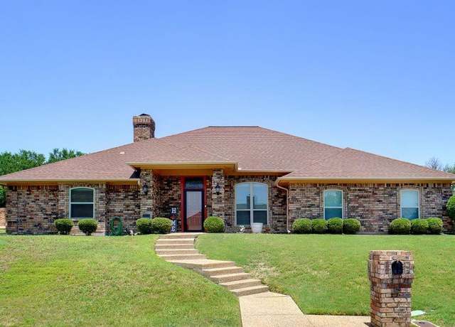 Property at 3816 Ben Creek Ct, Fort Worth, TX 76008, 3 beds, 3 baths