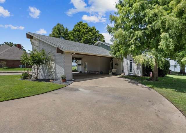 Property at 752 SE County Road 3121, Corsicana, TX 75109, 3 beds, 2 baths