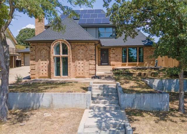 Property at 817 Shady Lake Dr, Bedford, TX 76021, 3 beds, 2.5 baths