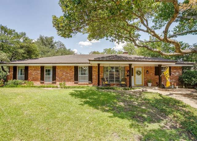 Property at 3624 Minot Ave, Fort Worth, TX 76133, 3 beds, 2 baths