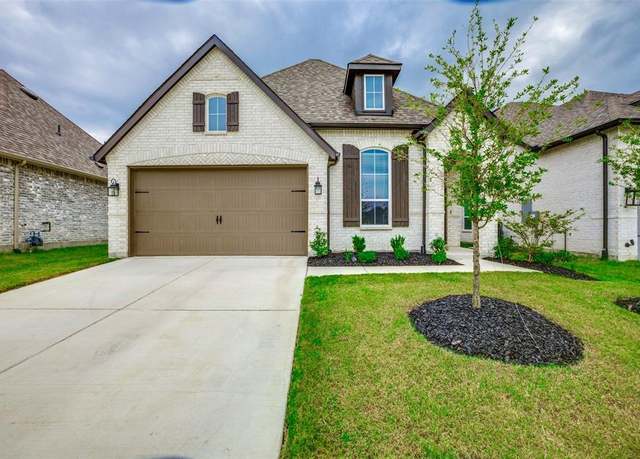 Property at 683 Brockwell Bnd, Forney, TX 75126, 4 beds, 2 baths