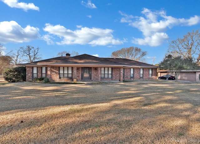 Property at 6090 Dorchester Cir, Keithville, LA 71047, 4 beds, 2.5 baths
