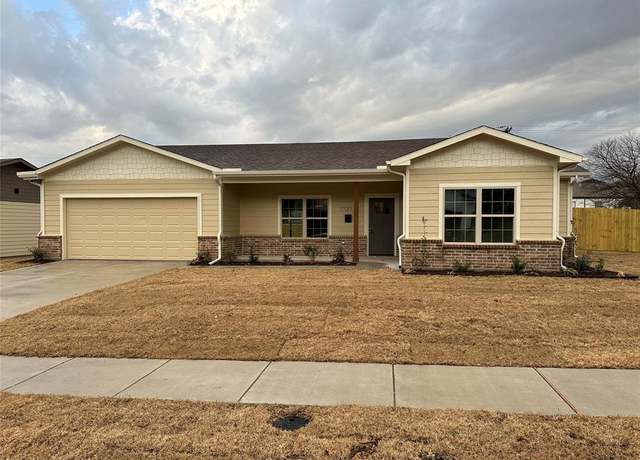 Property at 1727 Russell Dr, Garland, TX 75040, 4 beds, 2 baths