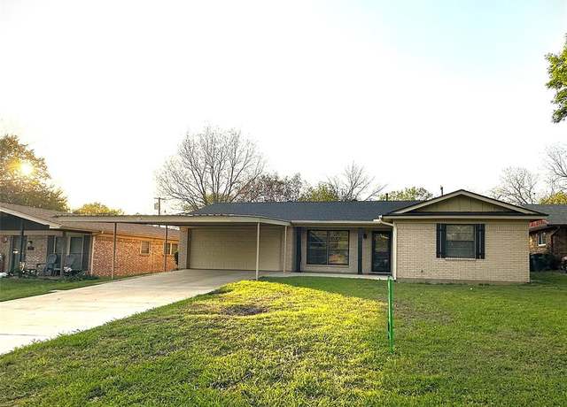 Property at 1120 S Valentine Dr, Sherman, TX 75090, 3 beds, 2 baths