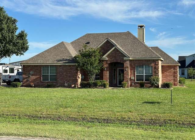 Property at 1610 Hearn Ln, Van Alstyne, TX 75495, 3 beds, 2 baths