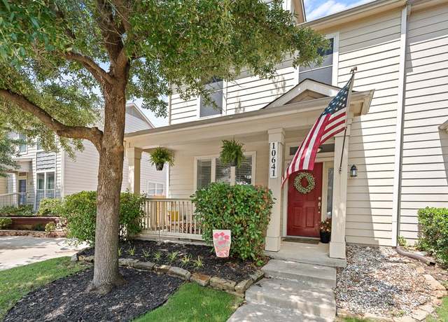 Property at 10641 Astor Dr, Fort Worth, TX 76244, 3 beds, 2.5 baths