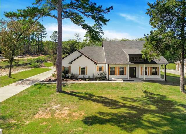 Property at 107 Private Road 6305, Mineola, TX 75773, 3 beds, 2.5 baths