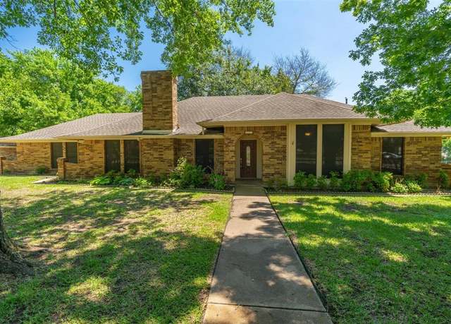 Property at 319 Jamie Way, Greenville, TX 75402, 4 beds, 2 baths
