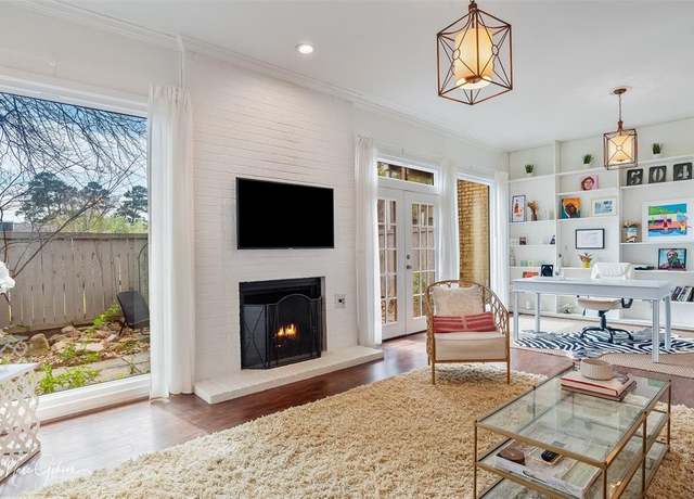 Property at 4739 Fairfield Ave #3, Shreveport, LA 71106, 3 beds, 2.5 baths