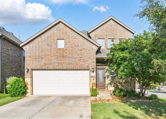 Property at 400 Sterling Rdg, Lantana, TX 76226, 3 beds, 3 baths