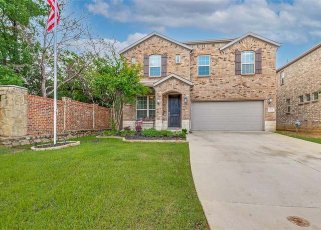 Property at 2030 Tawakoni Dr, Irving, TX 75062, 4 beds, 3.5 baths