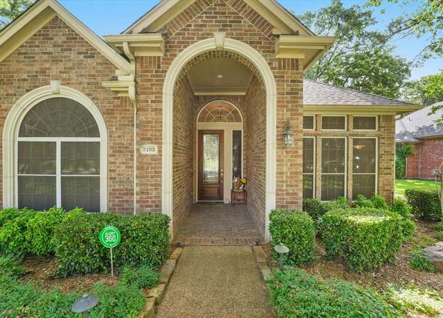 Property at 3102 Hidden Springs Dr, Corinth, TX 76210, 4 beds, 3 baths