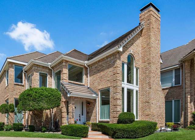 Property at 8404 Sunset Cove Dr, Fort Worth, TX 76179, 3 beds, 3 baths
