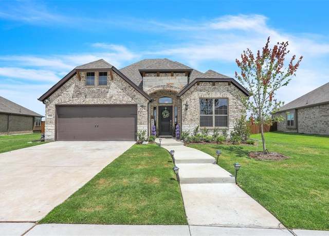 Property at 532 Firethorn Dr, Royse City, TX 75189, 3 beds, 2 baths