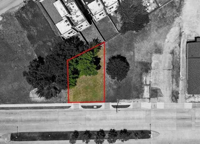 Property at 3131 Cedar Crest Blvd, Dallas, TX 75203