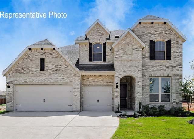 Property at 544 Station Dr, Waxahachie, TX 75167, 4 beds, 3.5 baths