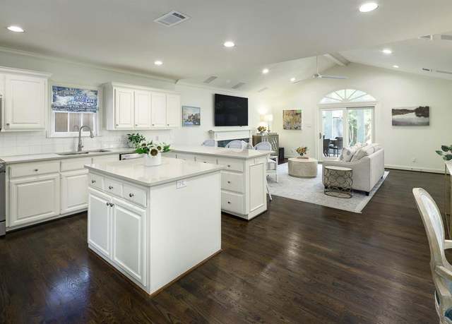 Property at 4108 Greenbrier Dr, University Park, TX 75225, 4 beds, 3.5 baths