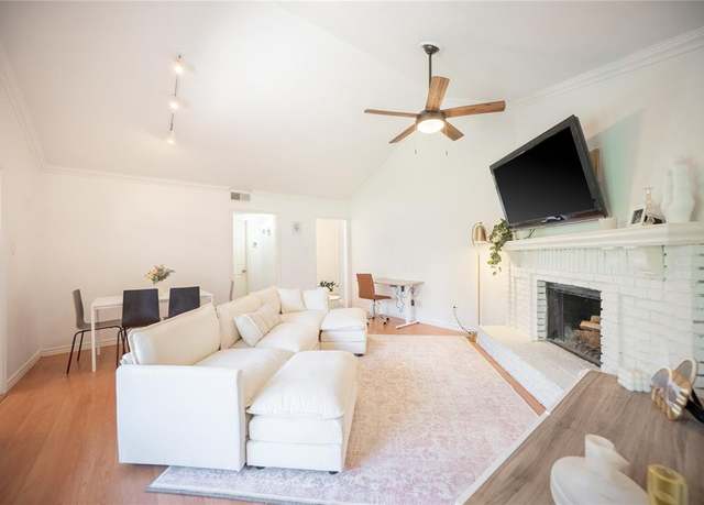 Property at 2835 Keller Springs Rd #808, Carrollton, TX 75006, 2 beds, 1 bath