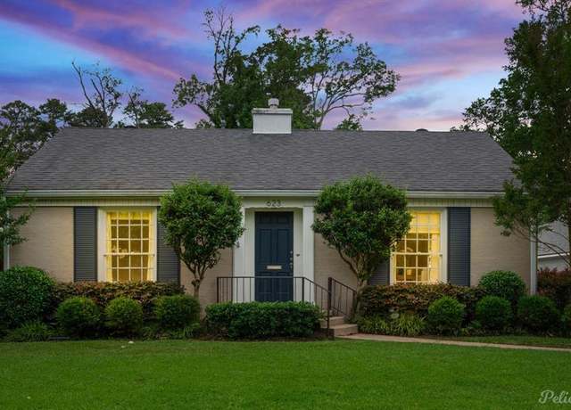 Property at 623 Ockley Dr, Shreveport, LA 71106, 3 beds, 2 baths