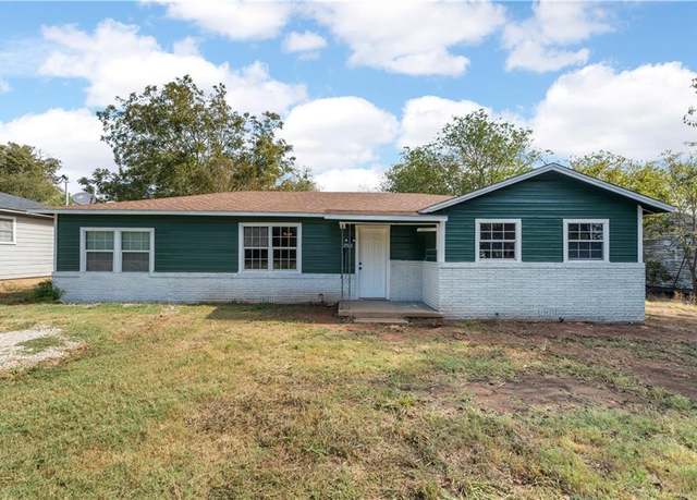 Property at 12932 Old Dallas Rd, West, TX 76691, 4 beds, 2 baths