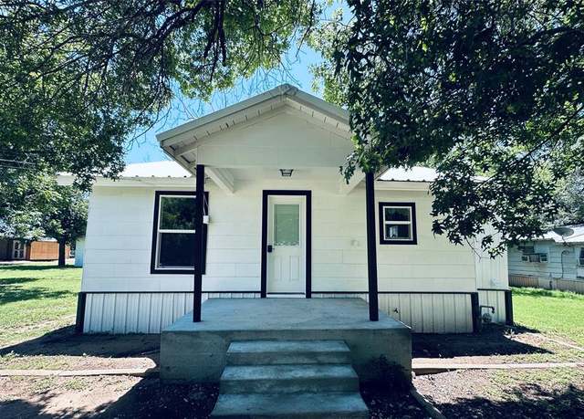 Property at 103 S Cotton Belt, Gustine, TX 76455, 3 beds, 2 baths