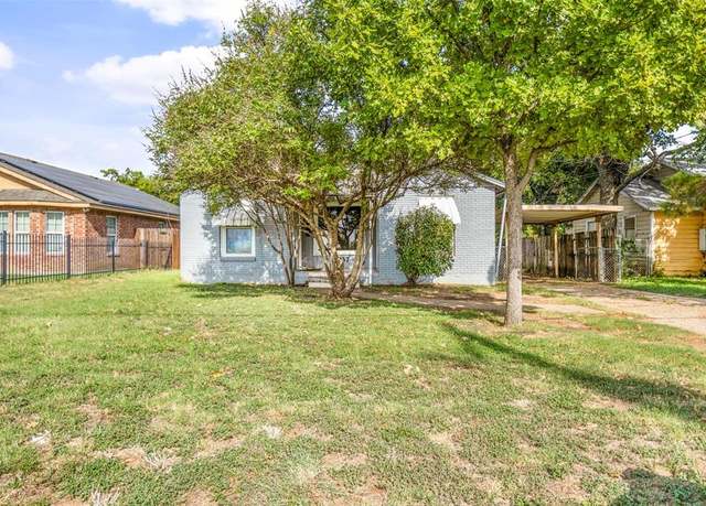Property at 2837 Meaders Ave, Fort Worth, TX 76112, 2 beds, 1 bath