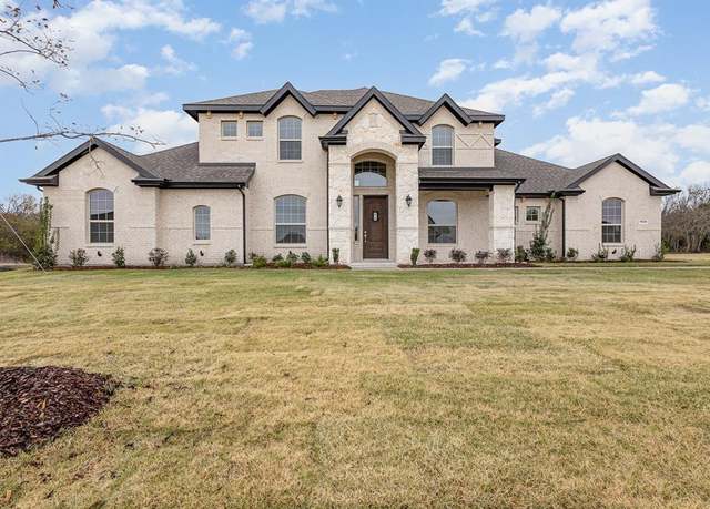 Property at 1508 Lynx Loop, Forney, TX 75126, 5 beds, 3 baths