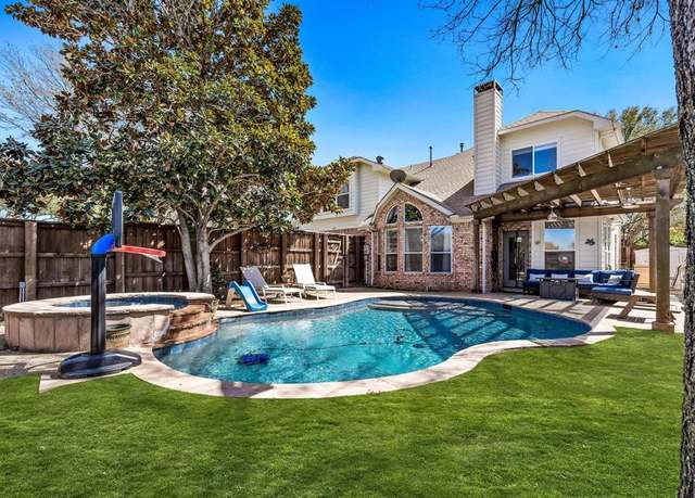 Property at 4621 Hinton Dr, Plano, TX 75024, 4 beds, 3 baths