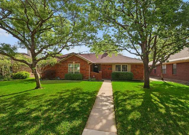 Property at 328 Phillips Dr, Coppell, TX 75019, 3 beds, 2 baths