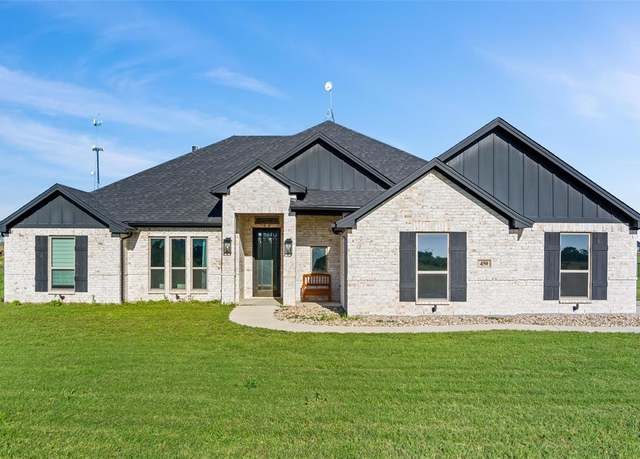 Property at 450 County Road 4699, Boyd, TX 76023, 4 beds, 2 baths