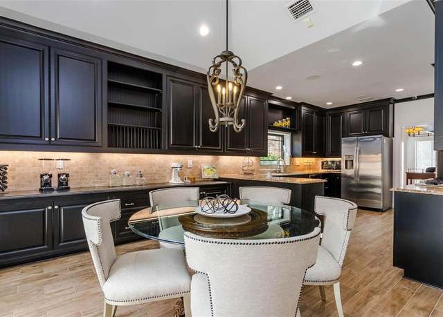 Property at 11712 Forest Ct, Dallas, TX 75230, 4 beds, 4.5 baths