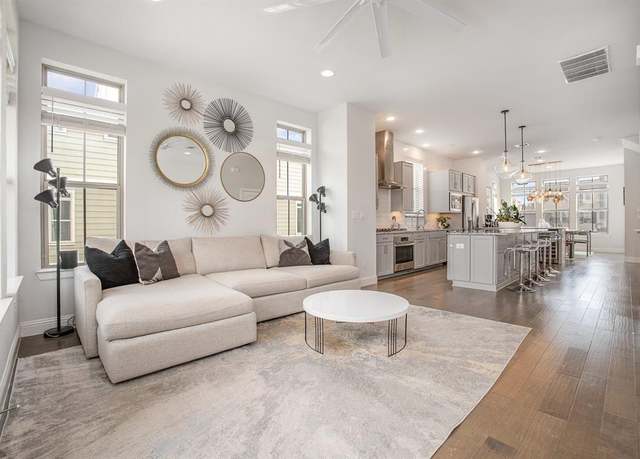 Property at 1117 Tea Olive Ln, Dallas, TX 75212, 3 beds, 3.5 baths
